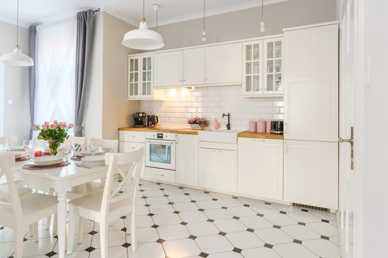 Apartament Nowe Miasto - Przy Parku Roz Gorzów Wielkopolski Εξωτερικό φωτογραφία